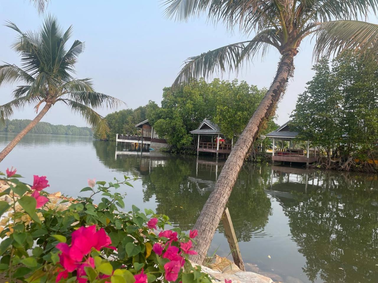 Nov Koh Kong Resort Phumi Sre Thmei Екстериор снимка